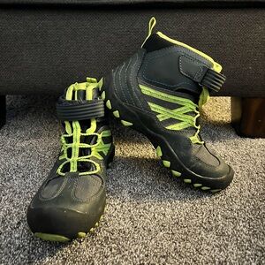 M.A.P. Boys Gray & Green Hiking Outdoor Shoes/Boots 4M Leather